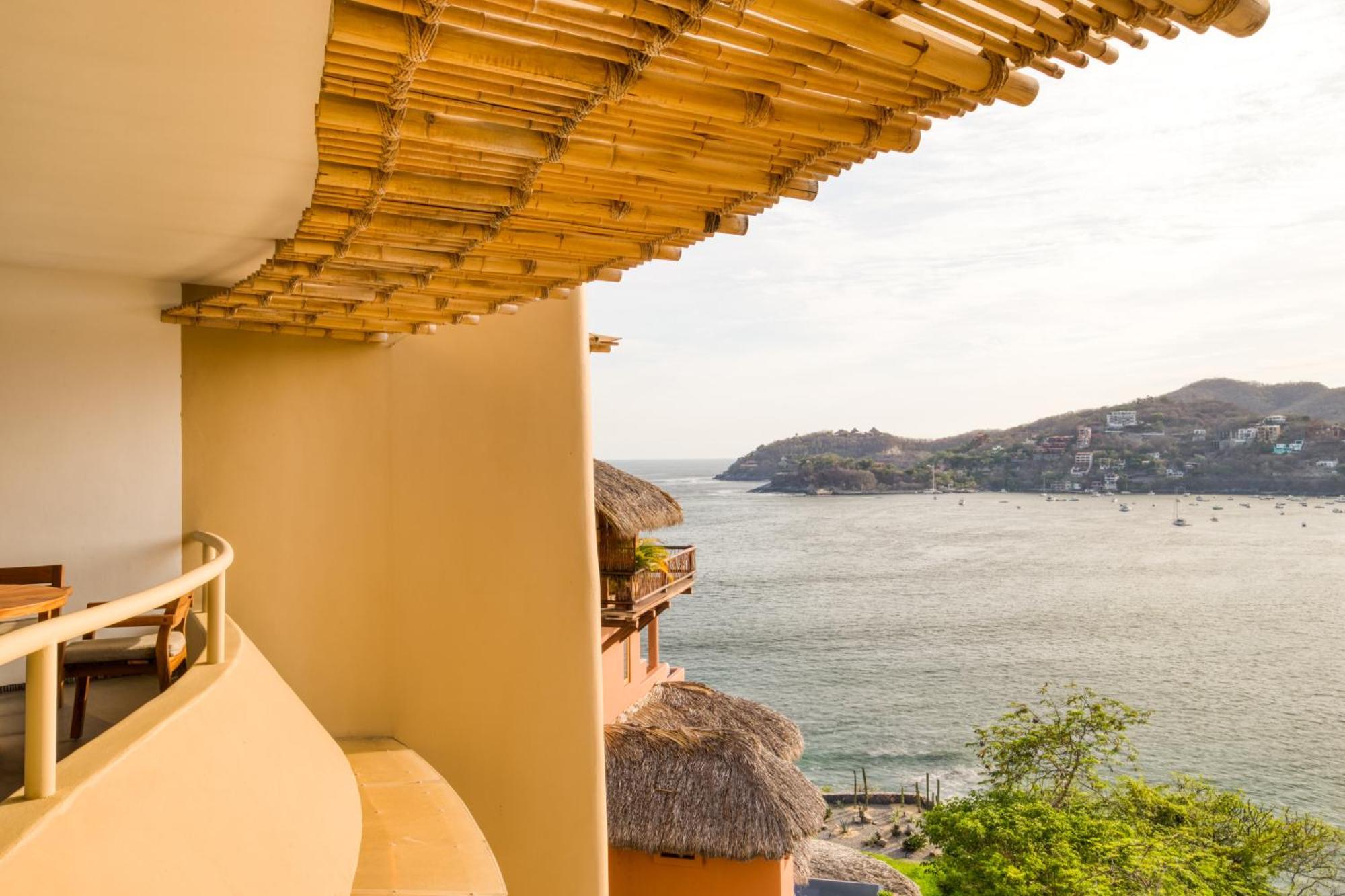 Villas Kaukan By Tasman Zihuatanejo Exterior photo