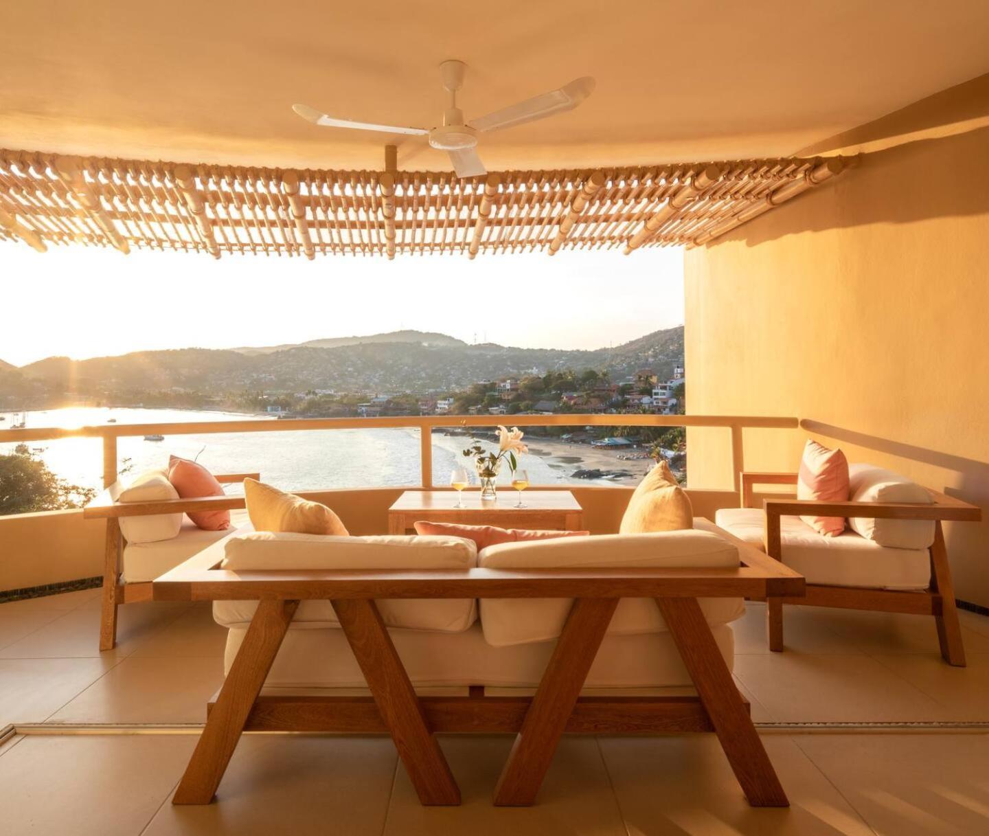 Villas Kaukan By Tasman Zihuatanejo Exterior photo